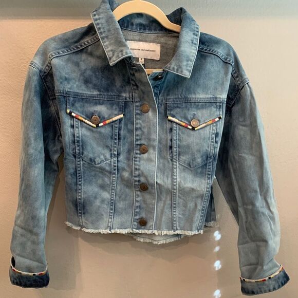 Cupcakes and Cashmere Denim Jacket NWT - Picture 1 of 3